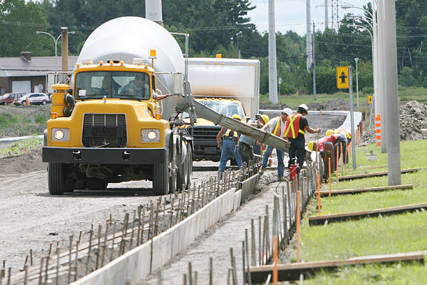 Best Best Concrete Contractor  in Riceville, TN
